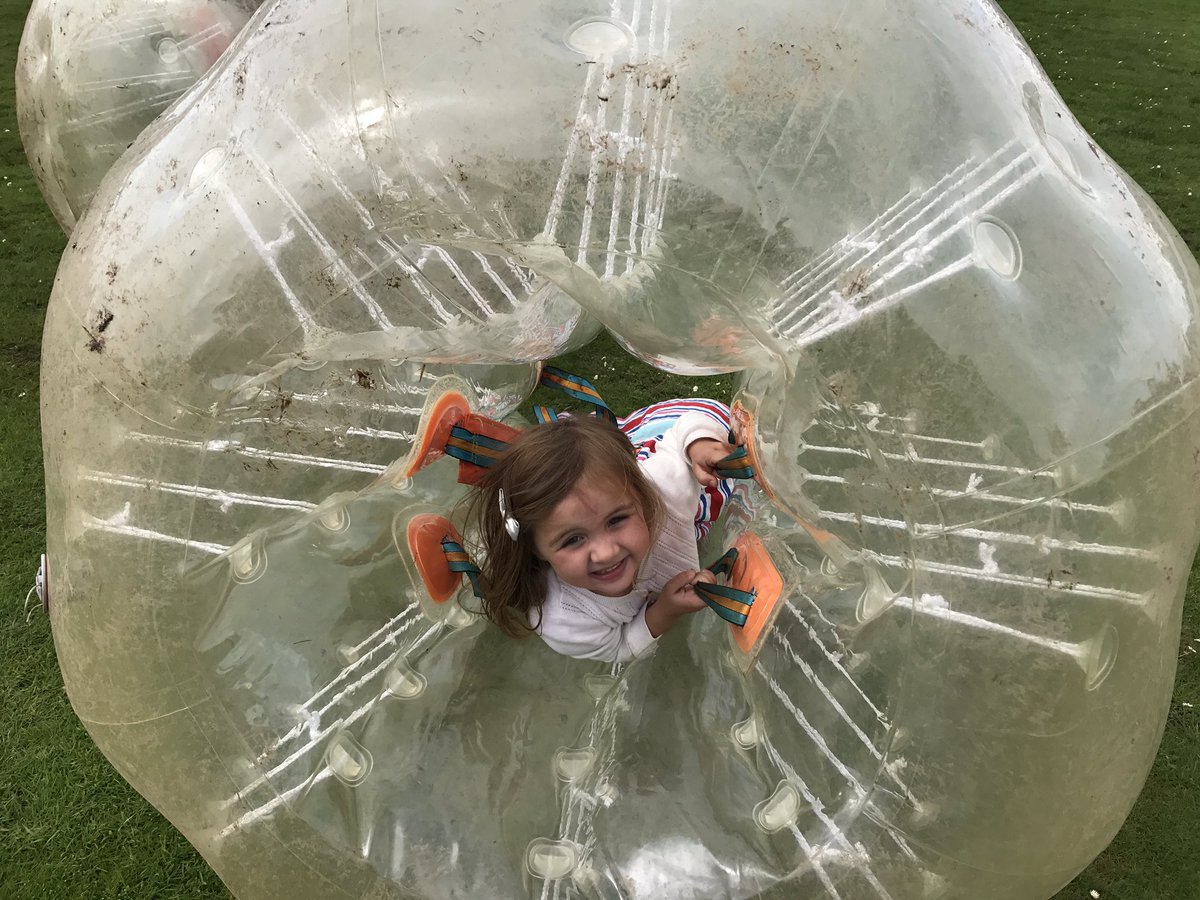 rhyanmccoy's tweet photo. The kids loved the bubble ball #Northbreak2017 https://t.co/jfEjn045Hd