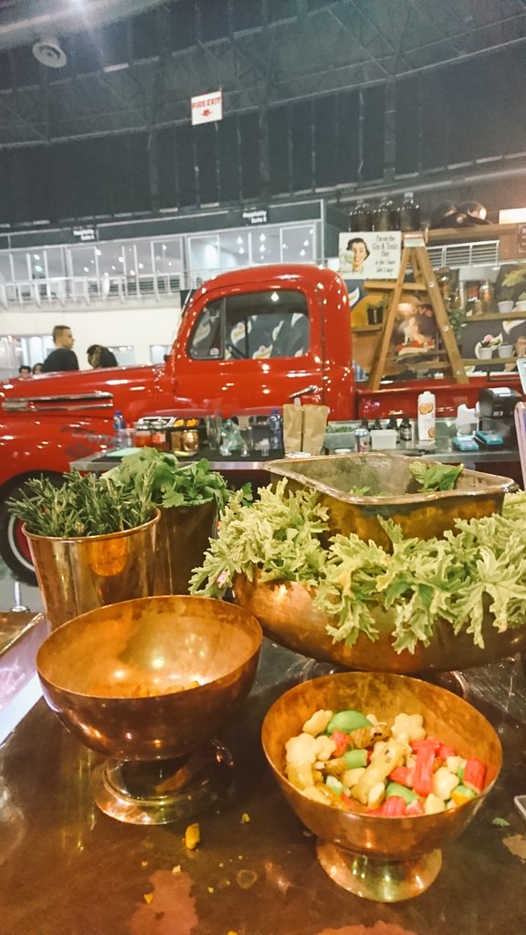 Boozy Foodie🍷 tweet media