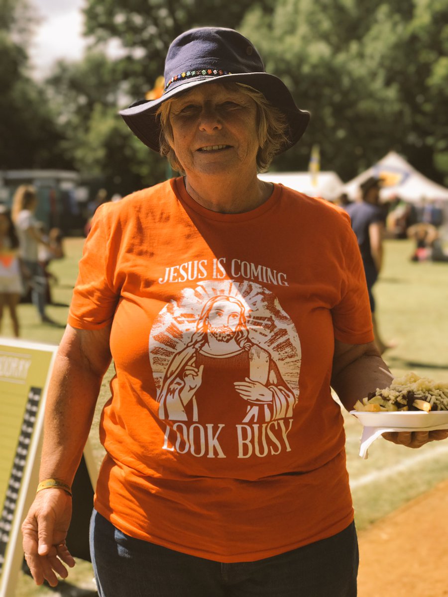 hooraychipchip's tweet image. #lookbusy #myfolkfest #cff17 #chipsandsauces