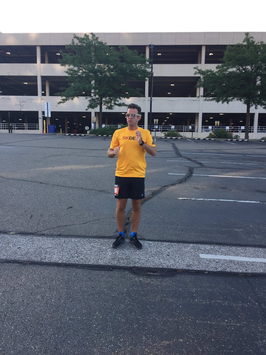 cccohio's tweet photo. #Wellness run with an art-rock theme this morning in #Akron. #DEVO5K #De-Evolution #EnergyDome @NelsonWBurns https://t.co/ylN34KVGbn