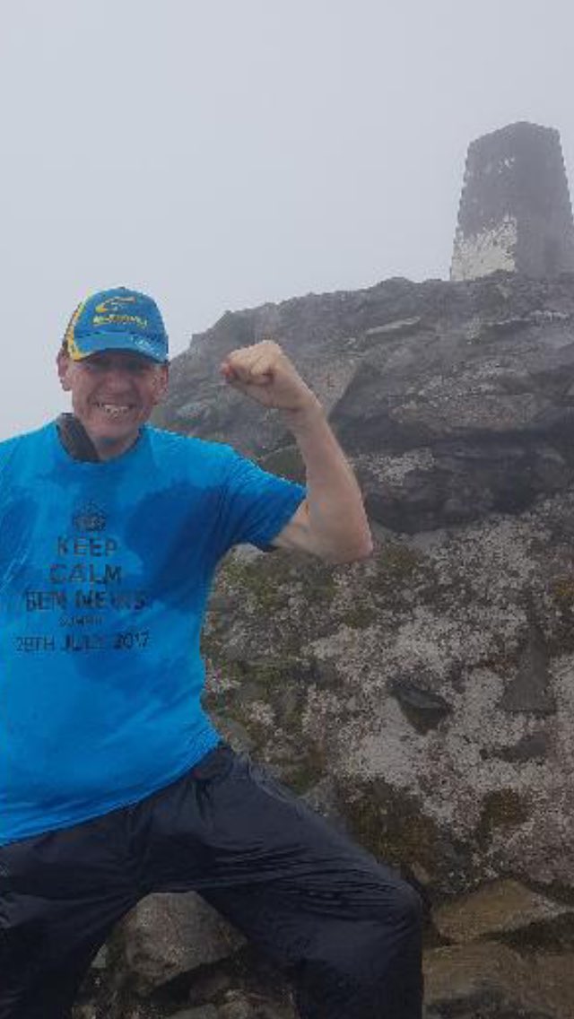 AndyroeRoe's tweet photo. Ben Nevis Summit.🏔🌧🌪💦 Testing Day.#Ralgex #Sorelegs #nevergiveup #kendalmintcake https://t.co/TYzKRM6Kwf