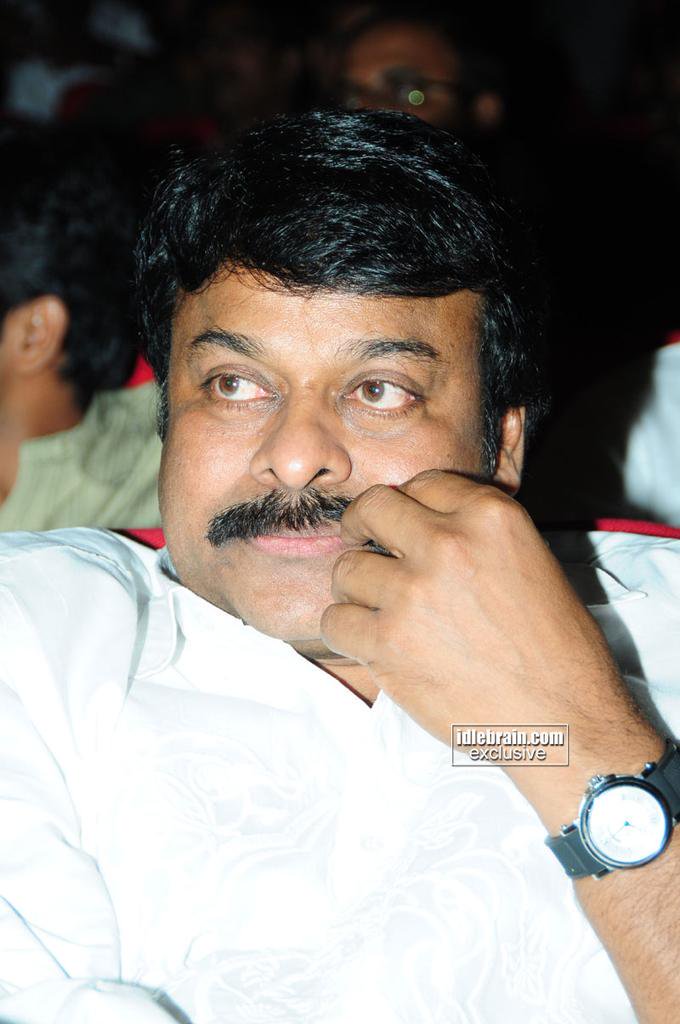 ram_aduri's tweet photo. Aaaaatttttttttt MegaStar &amp; PowerStar at Magadheera Audio Launch
#8YearsOfEpicMAGADHEERA https://t.co/aXigtj7jcg