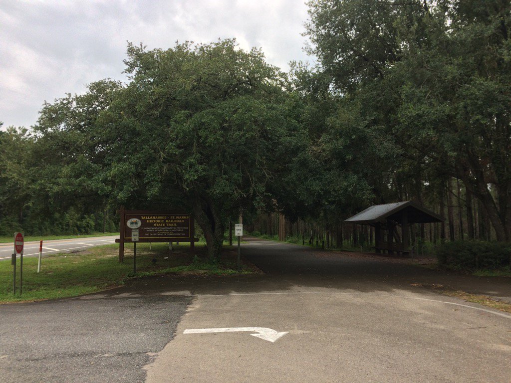 wortholomew's tweet photo. Different day. Different office. Same work.

11.2 miles on the #StMarksTrail. #Running #DoWork #workaddict #RunChat https://t.co/hHdpWejXdT