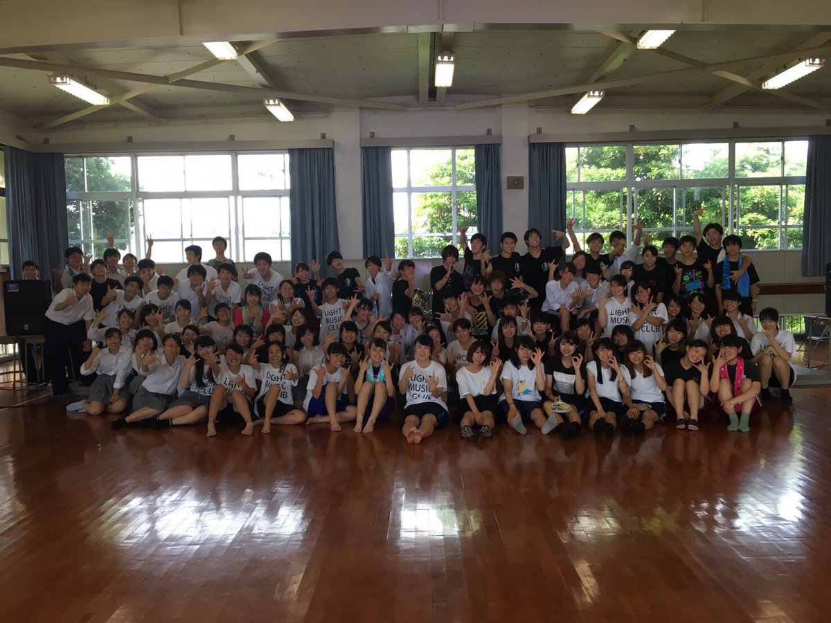 Frog_osem2's tweet photo. #KAMAROCK 夏の陣 お疲れ様でした!!
2日目午後の2バンド目でした🐸
たくさん盛り上がっていただいて本当に嬉しかったです楽しかったです😭💗
ありがとうございました!!🤘🏻
#LIVEと愉快な仲間達
#合同LIVEと愉快な仲間達 https://t.co/i7UKVhl4Xh