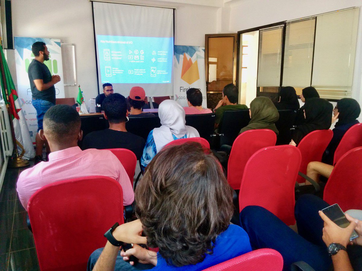 gdg_sba's tweet photo. #IO17Extended at #SidiBelAbbes #Algeria #MENAIO By #GDGSBA https://t.co/coYBevD5Qy