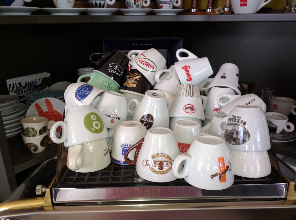 CaffeTiraMiSu's tweet photo. #Caffe LaTazza https://t.co/uCND3UFqGN
