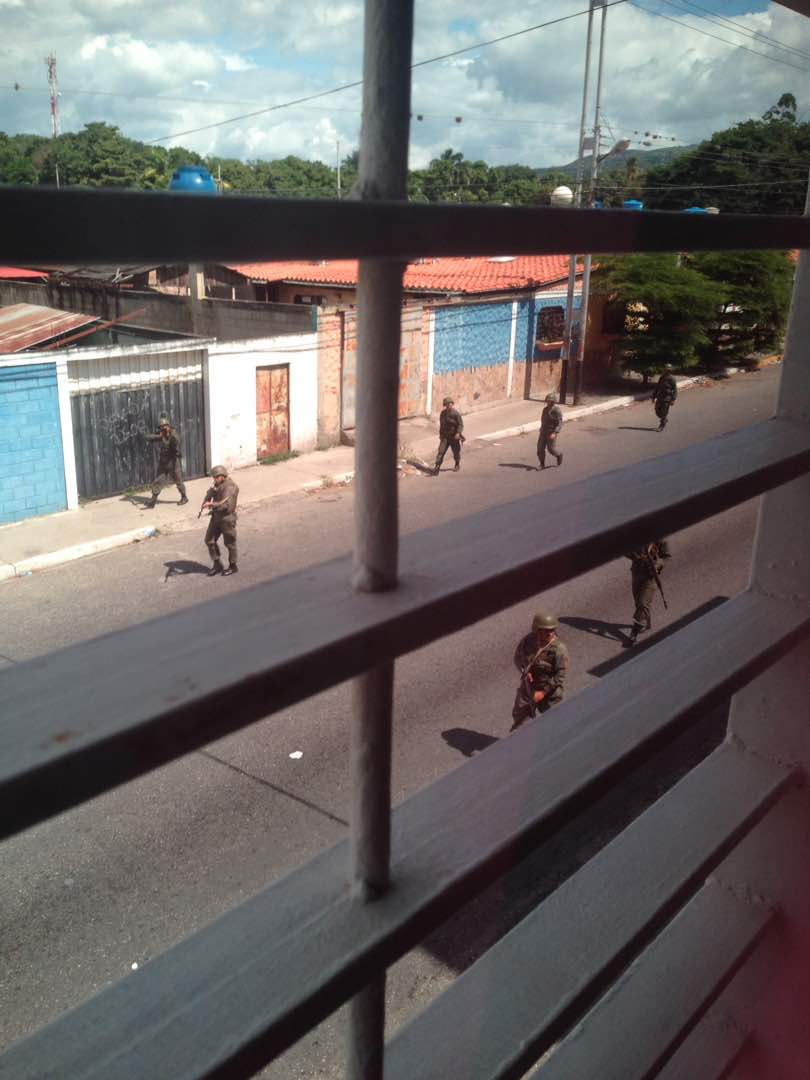 NTN24ve's tweet photo. MINUTO A MINUTO | Así se encuentra el estado Lara https://t.co/3w4M88FOBg https://t.co/28u9yfM9eG