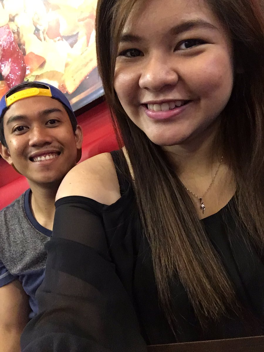 JExeVistal's tweet photo. With my greatest gift 😍 #22nd #bday https://t.co/6sQObQJxfc