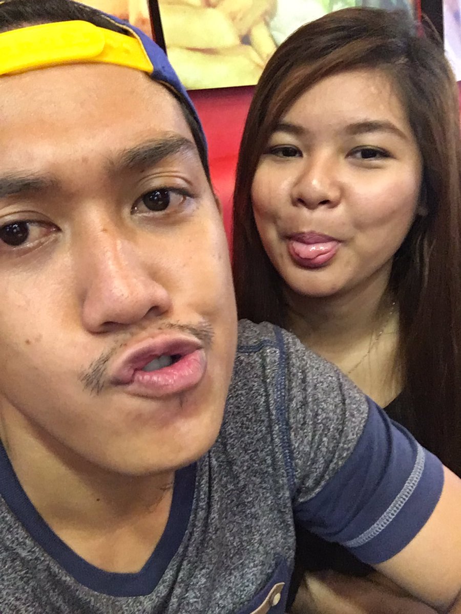 JExeVistal's tweet photo. With my greatest gift 😍 #22nd #bday https://t.co/6sQObQJxfc
