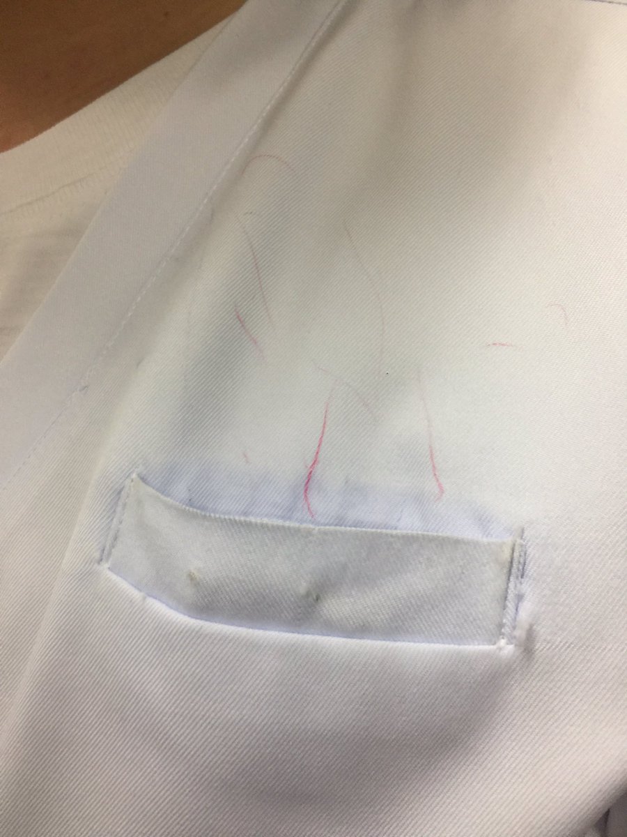 nelleeam's tweet photo. White uniform issues! #nurses https://t.co/X3kPWpFPYH