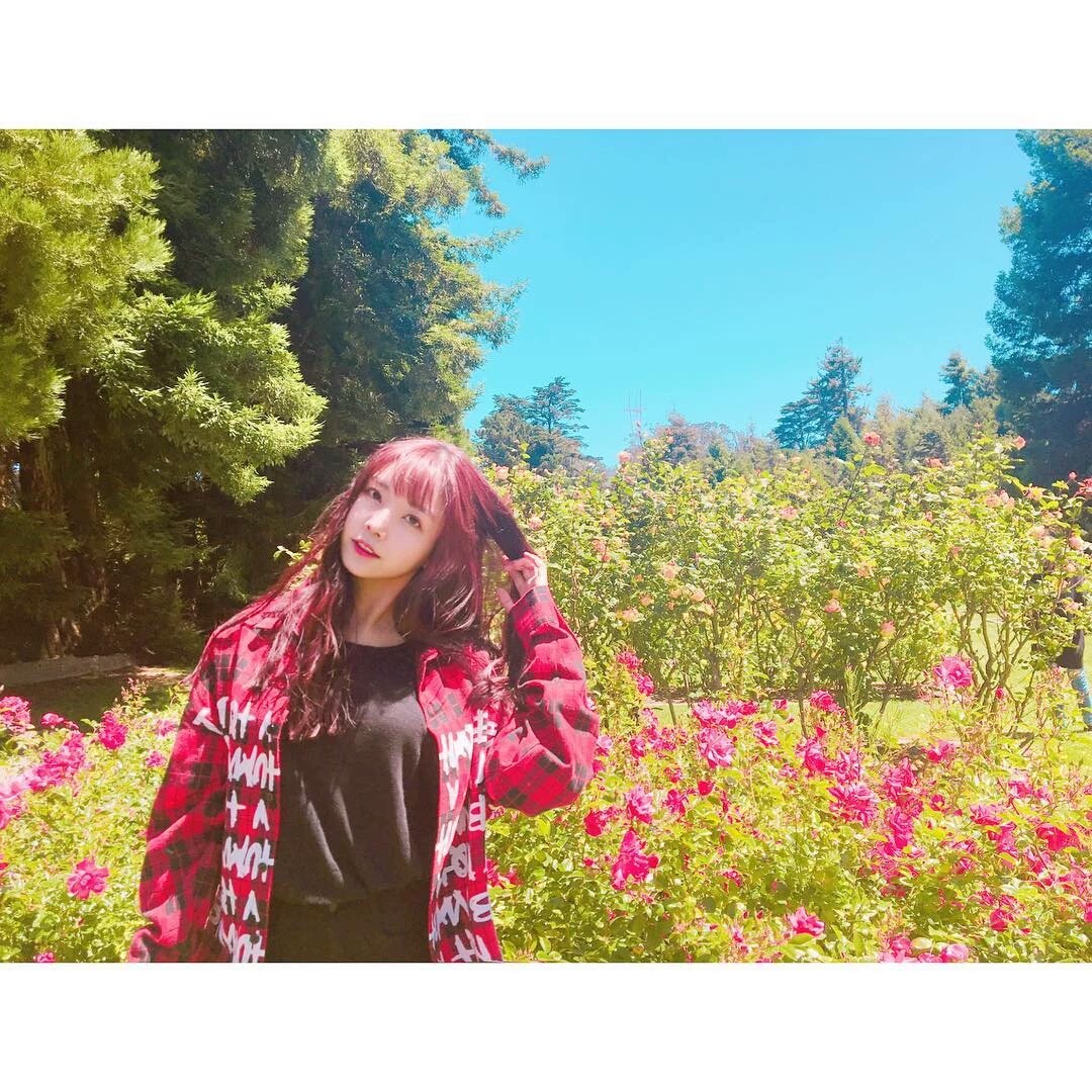 inanabelle's tweet photo. Orange Caramel's Leader RAINA will come with 1st single album! Don't miss it! #RAINA_COMEBACK https://t.co/X1cmJ3roGu