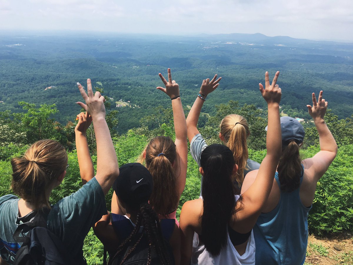 sandywang_'s tweet photo. best week of my life , going to miss you @sharptopcove https://t.co/o55zdVbueM