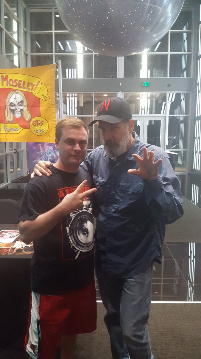 omahajon's tweet photo. Met Bill Moseley last night after a 35mm double bill of House 1k Corpses and Devil's Rejects at #AlamoOmaha! #horror @AlamoOmaha https://t.co/RBY1SAasl4