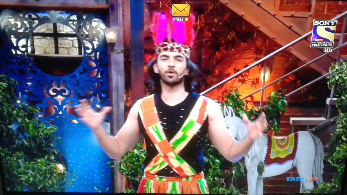 BahuHumariRkfc's tweet photo. Thanks for coming back on my TV screen😍😍😭❤❤  @karanvgrover22 #TheDramaCompany @SonyTV @neetisimoes https://t.co/EZvBr1lKdl