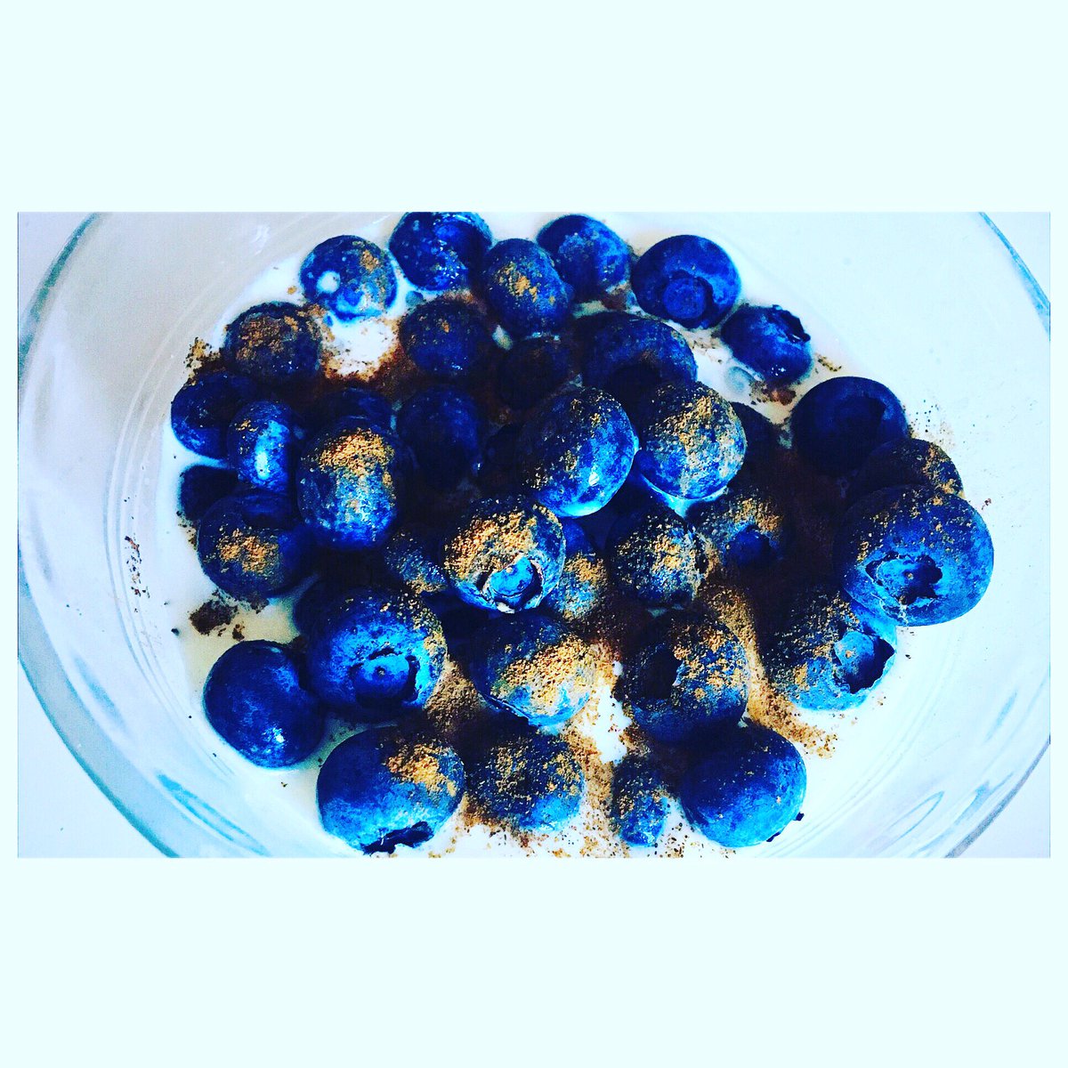 BrucePeck's tweet photo. Got #inflammation? Put down the Advil & try a bowl of #blueberries w/ #cinnamon instead. #inflammationfighter https://t.co/L5ZumNgme4