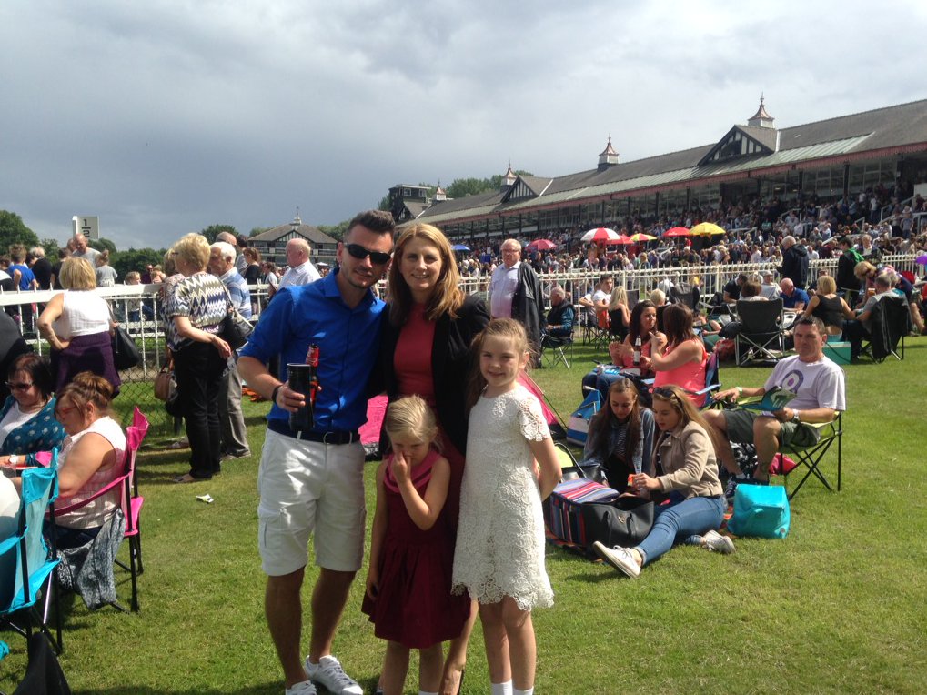 scottsarson's tweet photo. From Ascot to Pontefract! Day 3 of the sporting weekend #races #luckboy https://t.co/a9d4IIhBGB