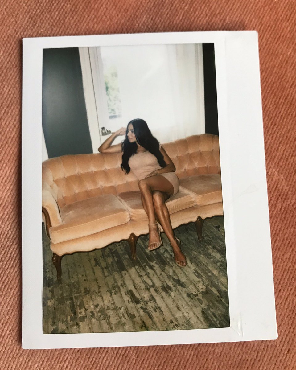 LizCostaTv's tweet photo. #studio415 #bts #polaroid #Pittsburgh https://t.co/GjBUc9GClg
