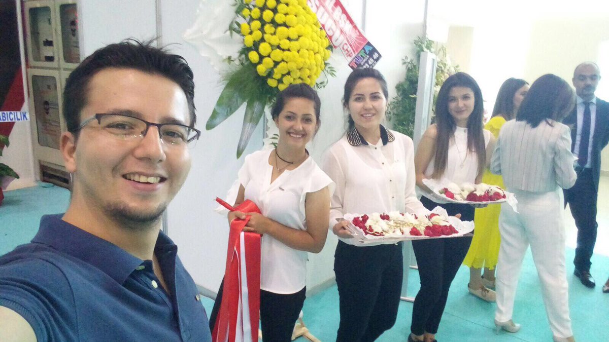 BitterNoa's tweet photo. @memetsimsek @FatmaSahin @akkayahulya @sadikgozek #bitternoa#gapshoes#akortfuarcılık#gaziantep https://t.co/yzFfMjVFc9