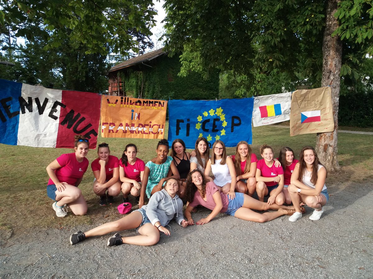 AnneCordier49's tweet photo. #FICEP #Youthcamp2017 #Togetherforsharing @EUErasmusPlus @ErasmusplusJeun @gen_erasmus https://t.co/taI3GsU0XU