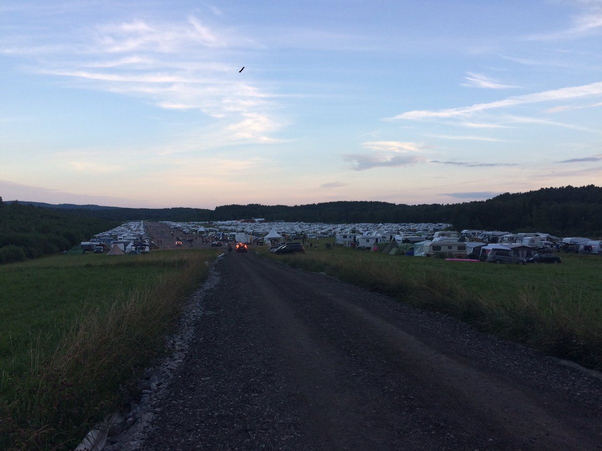 elenapezzati11's tweet photo. First O'Ringen it's over, it was an amazing experience đ€đ»đžđȘ
#oringen2017 #orienteering https://t.co/FRXYw6bjmE