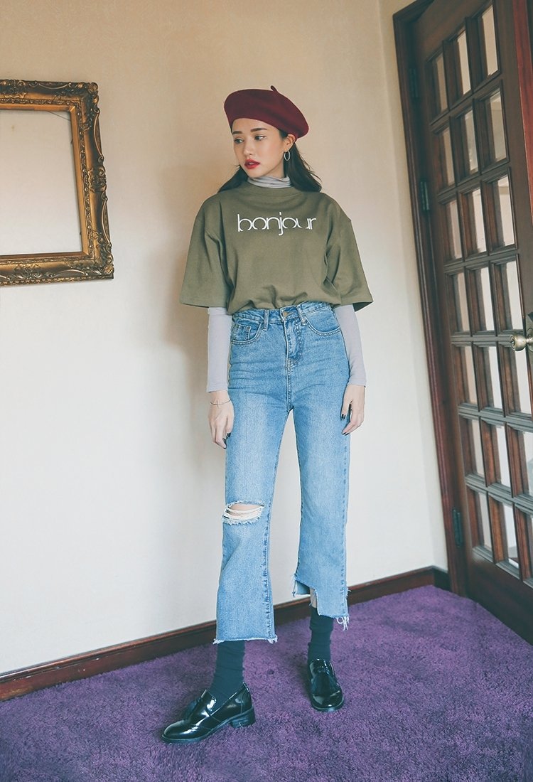 chuchuchustore's tweet photo. เสื้อยืดแขนสั้น OVERSIZE ใส่หลวมๆ สบาย ผ้ายืดเนื้อดี สกรีนลาย BONJOUR  สีเขียว  260฿ https://t.co/YLmREr6w1f