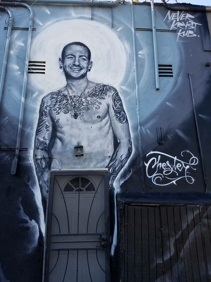 LPLive's tweet photo. California mural https://t.co/Q5SnXEPMtf