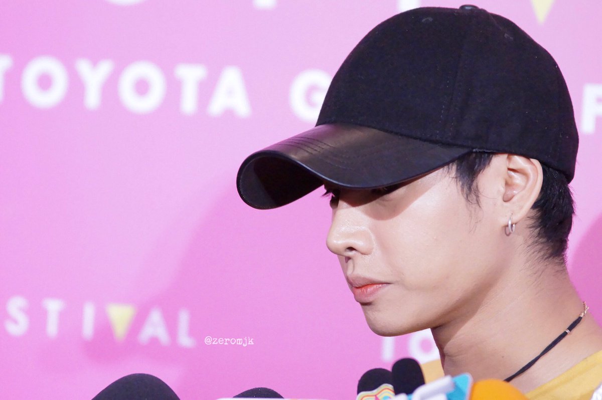 zeromjk's tweet image. ให้สัมภาษณ์สื่อ #เป๊กผลิตโชค #palitgallery #peckpalit #PeckPalitChoke