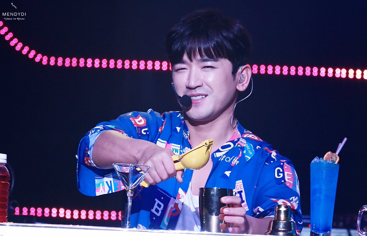 _MendyDI's tweet photo. 170728 #이민우 SUMMER TONIGHT https://t.co/kgUveVIrXx