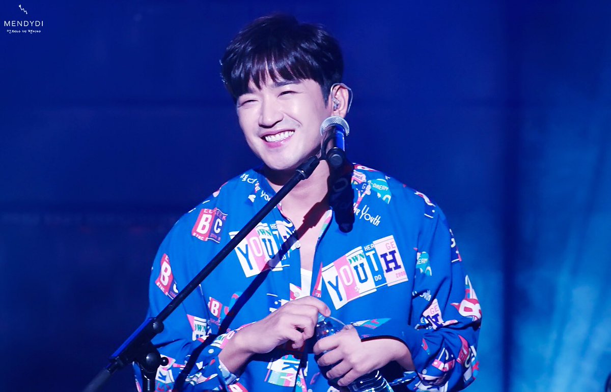 _MendyDI's tweet photo. 170728 #이민우 SUMMER TONIGHT https://t.co/XyTbi11cZG