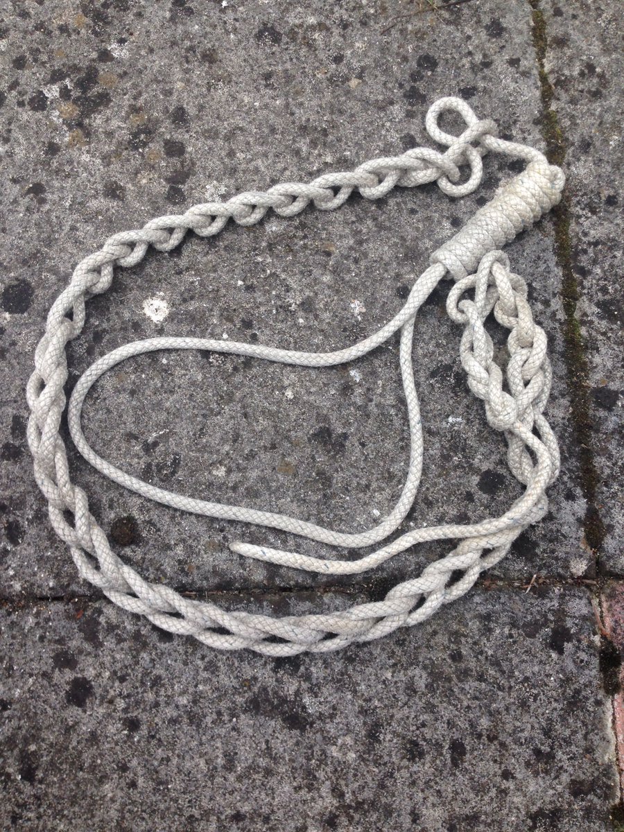 ShonaLDavies's tweet photo. Practicing the knots I may need fairly soon #knots #knottage #clipperrace #clipperRTW https://t.co/1aQ1AoYEZ7