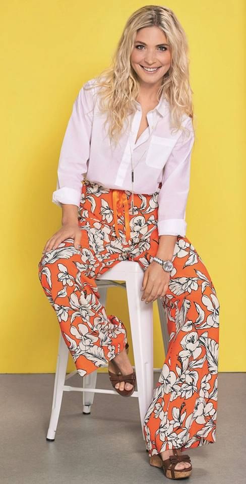 Follow our simple guide on how to create these fabulous palazzo pants in our latest issue! #dressmakers #sewing #sewcialists #fabriclove