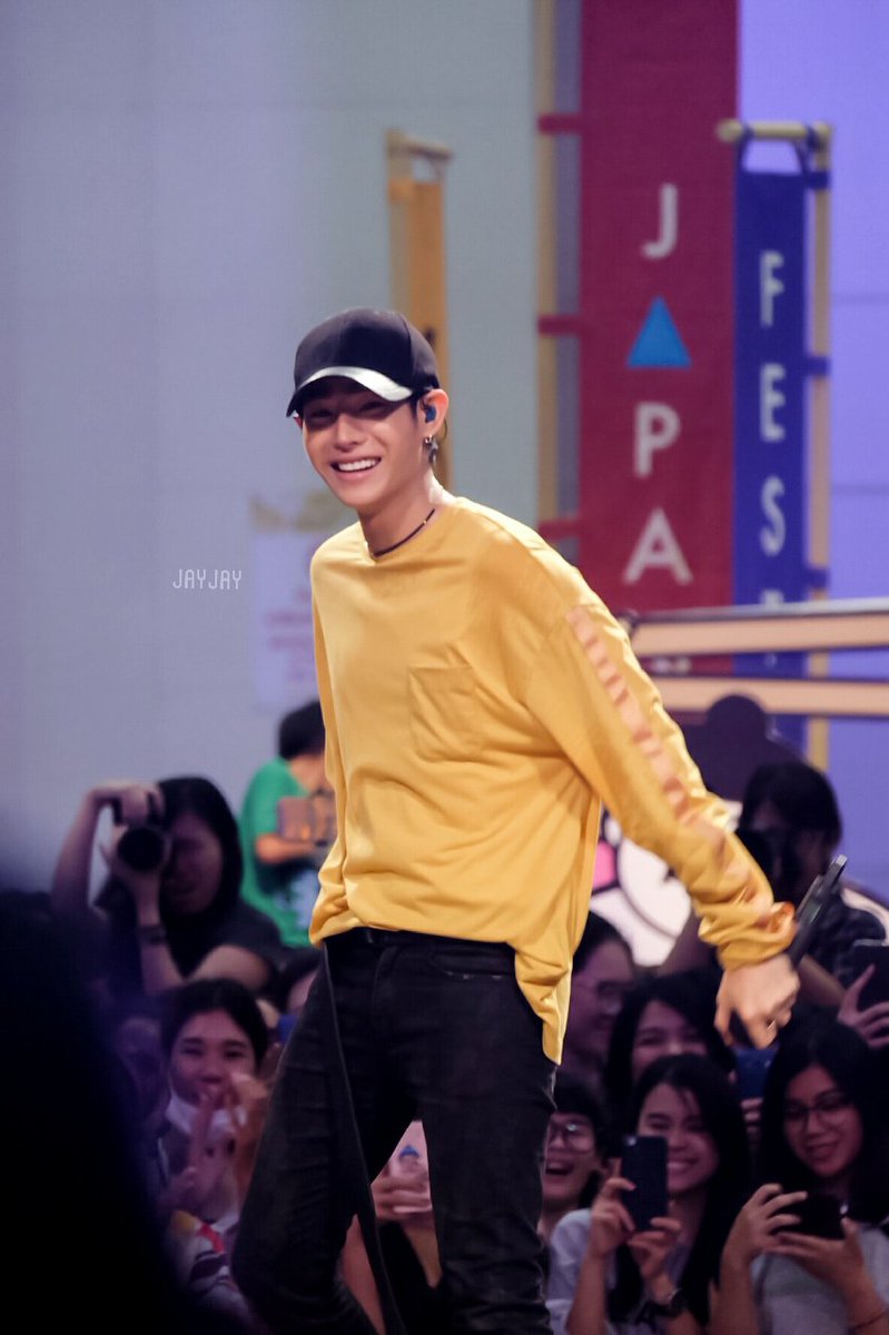 JayJay_HSu's tweet image. อยากให้ยิ้มอย่างงี้ทุกวัน น้ำตาน่ะมันไม่เหมาะกับยูหรอกนะ ^^
#เป๊กผลิตโชค 
#palitgallery