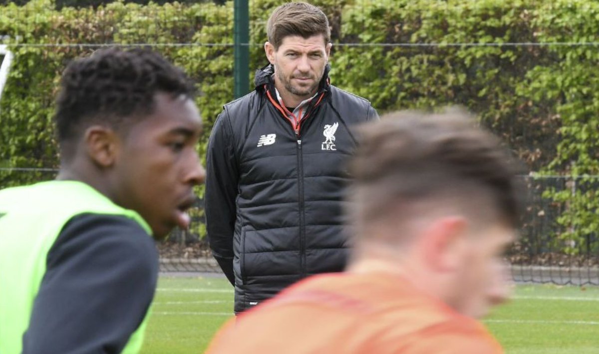 LFC's tweet photo. Steven Gerrard explains why #LFC's U19s will benefit from competing at a pre-season tournament in Switzerland: https://t.co/i87yKZjMno https://t.co/YLG3zKFtJt