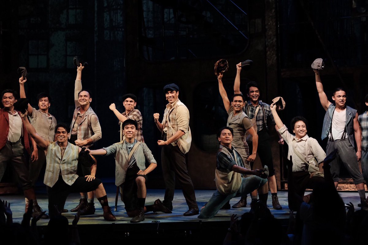 enjoyGLOBE's tweet photo. Thank you for being on this #GlobeLive9WTNewsies journey, fansies! The strike's ended but they'll #CreateHeadlines forever. 💙 https://t.co/8RBCI9UGpf