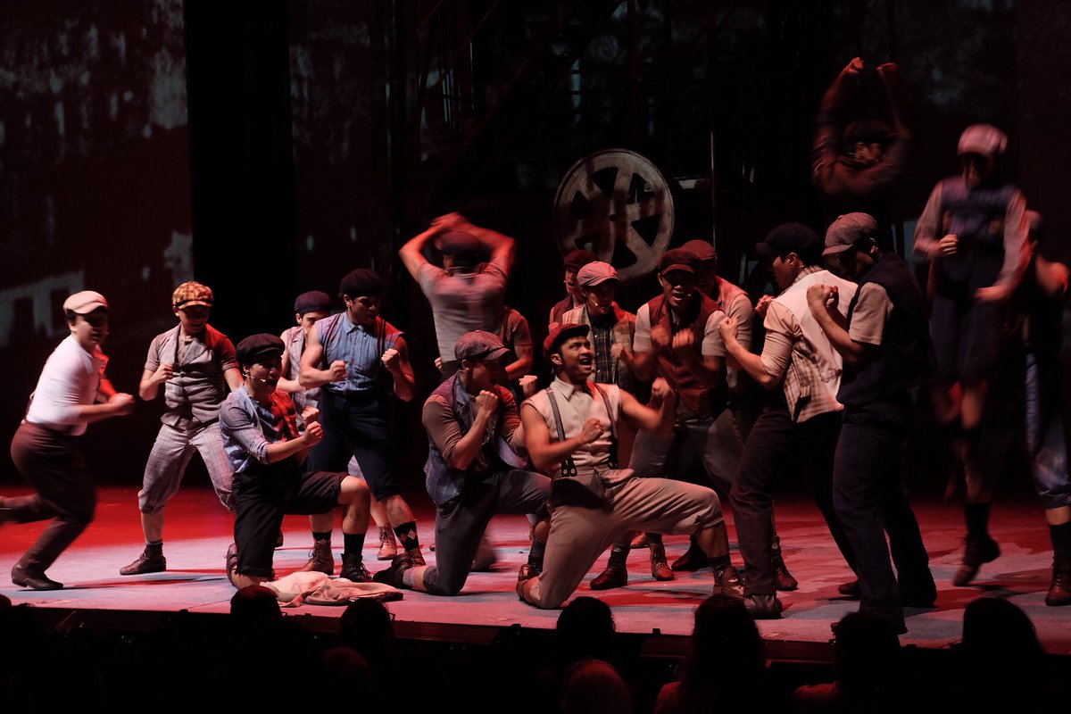 enjoyGLOBE's tweet photo. Thank you for being on this #GlobeLive9WTNewsies journey, fansies! The strike's ended but they'll #CreateHeadlines forever. 💙 https://t.co/8RBCI9UGpf