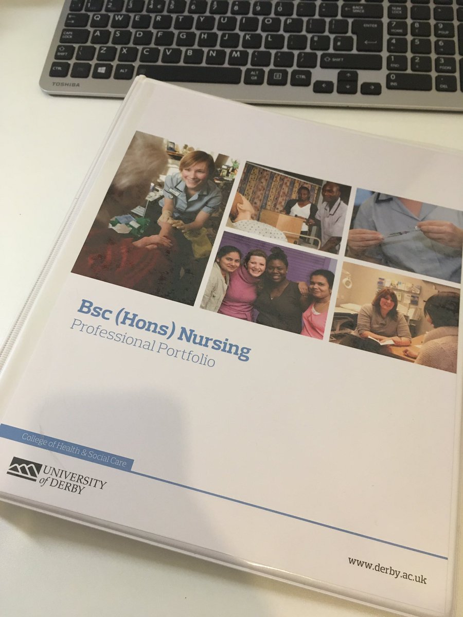 EBettany's tweet photo. Working on my Portfolio #reflections #placement @DerbyUniHSC @UniDerbyNursing https://t.co/r7ESxdfyur