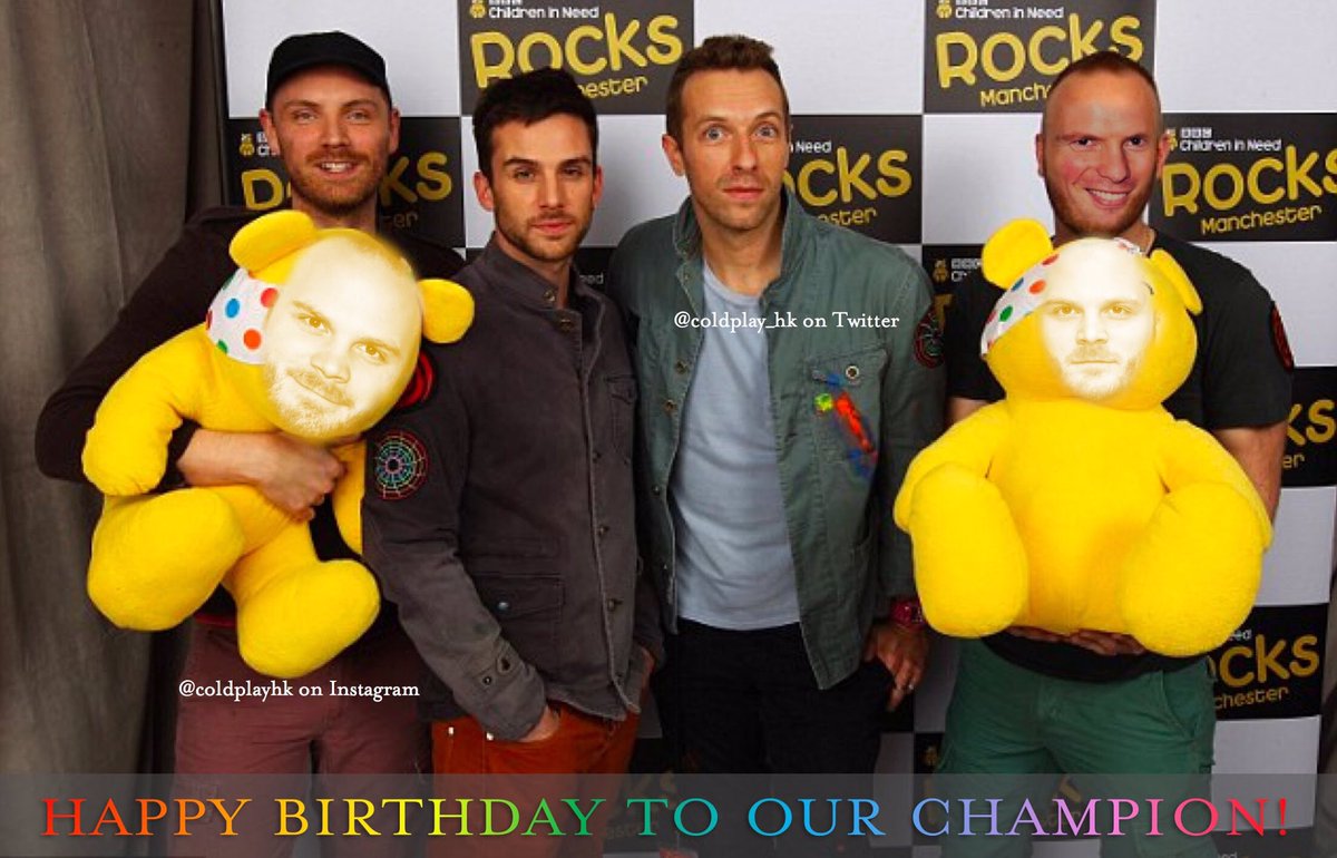 coldplay_hk's tweet photo. Um...Phil what are you doing....
#coldplaymemes #coldplaymeme #willchampion #philharvey #coldplay #chrismartin #guyberryman #jonnybuckland https://t.co/s74BFaTuyZ