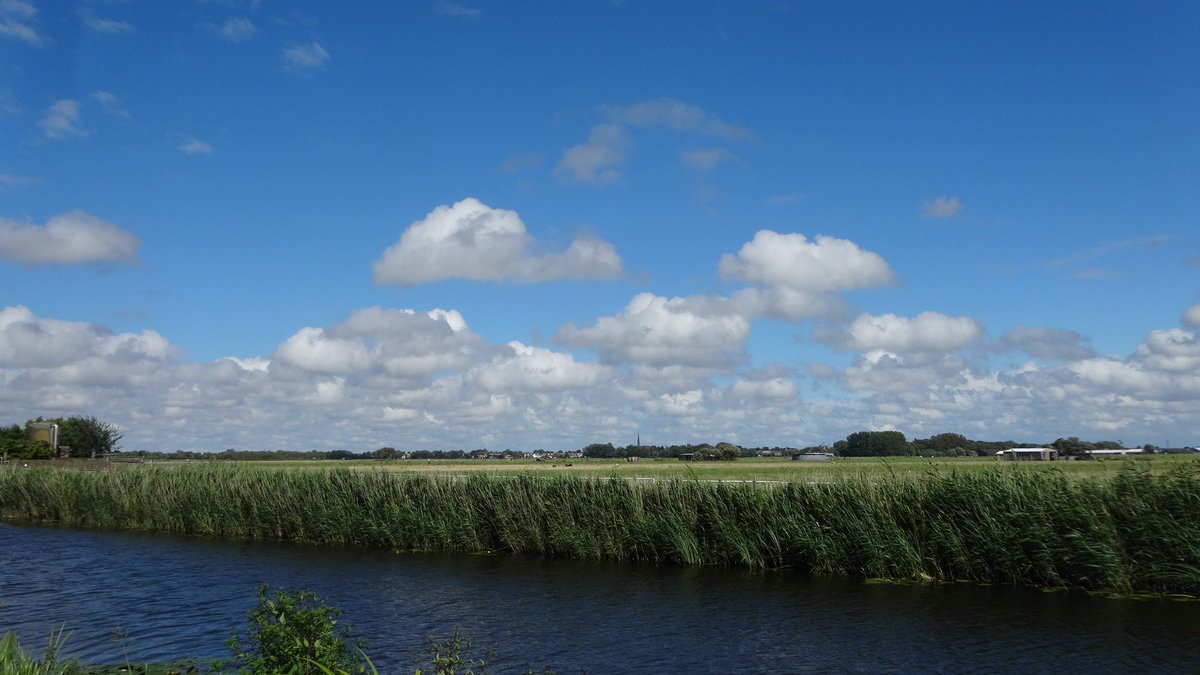 weerman_katwijk's tweet photo. #wolken boven de #bollenstreek #katwijksweer https://t.co/AzA3PJSQXY