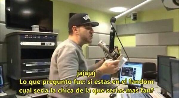 LaurenJStan_'s tweet photo. Hola chicos soy Lauren recuerdan cuando dije esto ahora es un hecho https://t.co/0O7528beDm