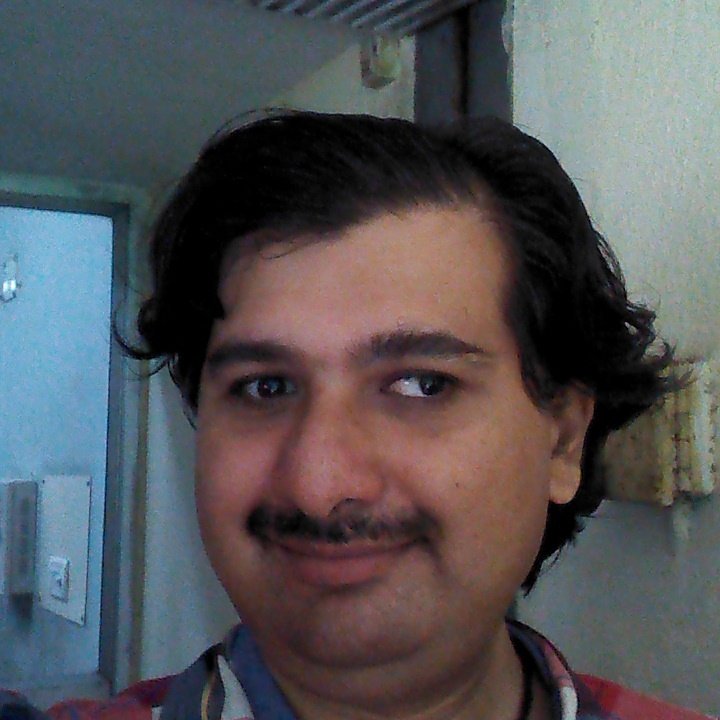 Aniket51082's tweet photo. When you make your debut as an #actor , this is how your first #selfie looks like! #actingdebut #actorme https://t.co/qyfFh6jzqf