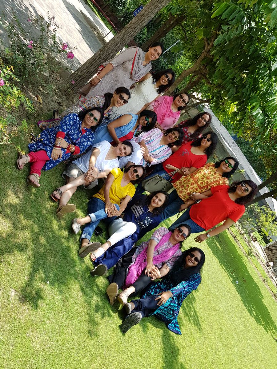 DeepaAthlete's tweet photo. #SophiaAjmer #CollegeBatch #reunion #FriendsforLife #fun #weekend Memories relived.. https://t.co/3xHRX3itFf