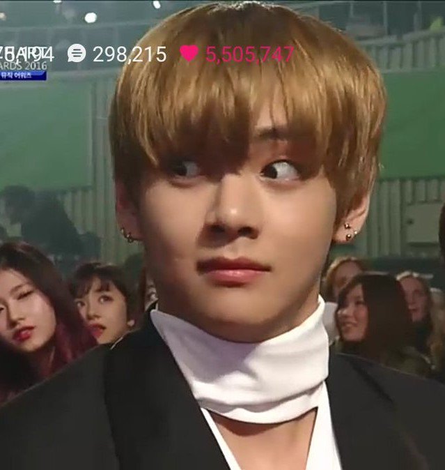 LiesAndTricks's tweet photo. @BreathlessSeok @Jayecane @BTS_twt pabo https://t.co/IF9vicpjJW