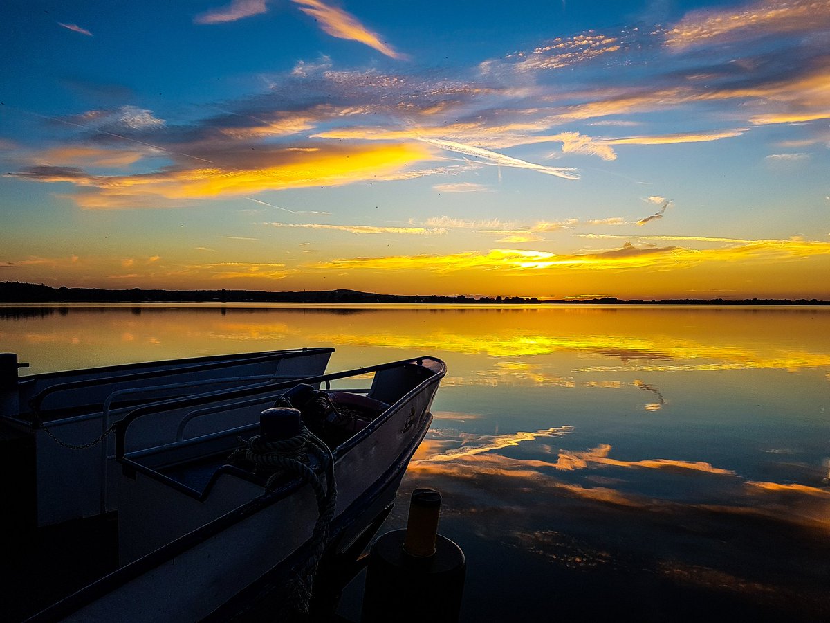 FotoPenzberg's tweet photo. Altmühlsee #altmühlsee #franken #bayern #abend #sonnenuntergang #gunzenhausen #fotografiepenzberg https://t.co/J8F1bNPj29