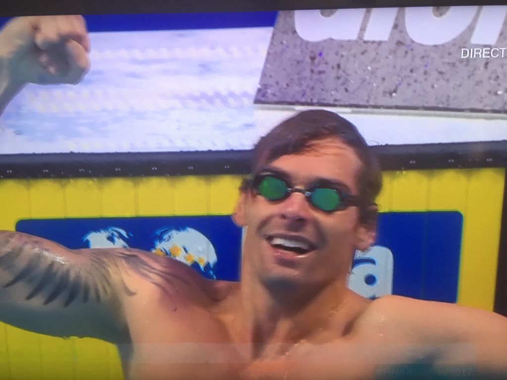 gil2chill's tweet photo. @MaryPatrux Quelle course!!! @Cam_Lacourt champion !!! #WorldChamps17 #50mbackstroke #Podium https://t.co/Ud6D1dYUeQ