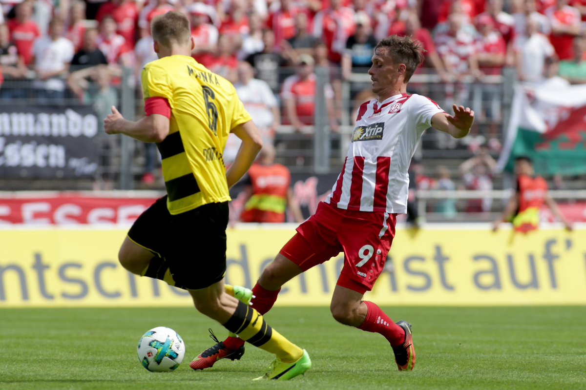 Zwei Punkte mehr hätten es sein dürfen. Trotzdem: Tolles Spiel! Hat Spaß gemacht, <a href="/BVB/">Borussia Dortmund</a>! 👍