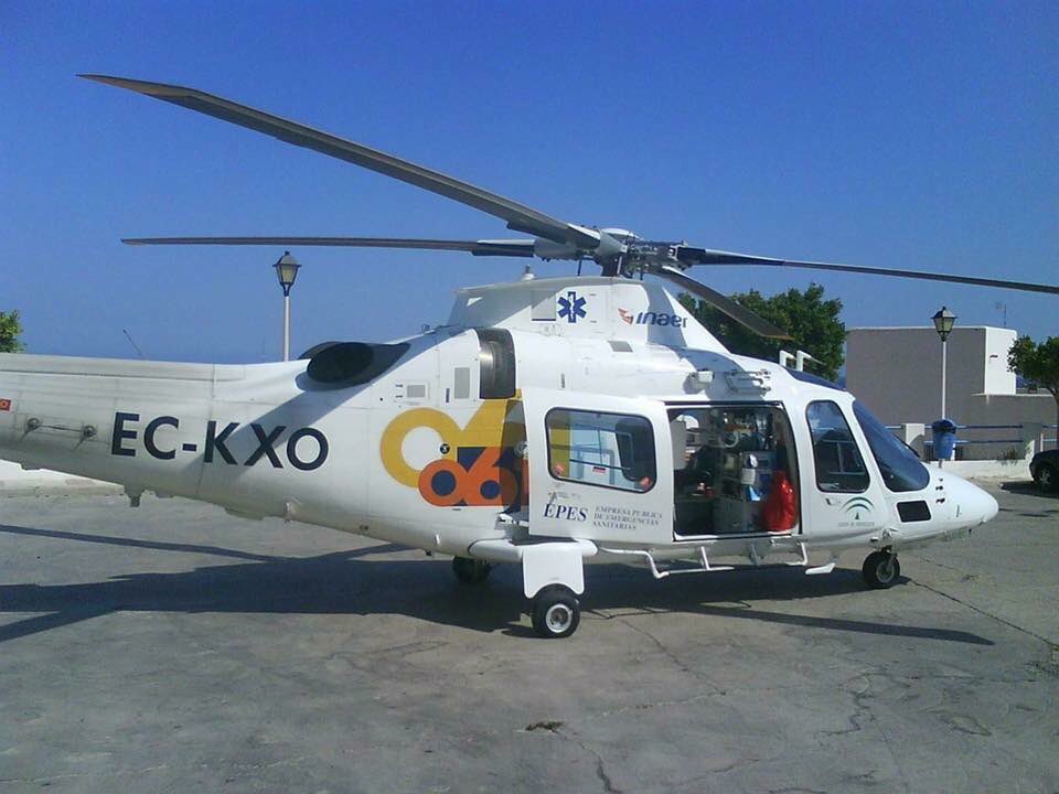JMartinezMalia's tweet photo. 🔵🔈El helicóptero de Cadiz 061 inoperativo por alcanzar el máximo de horas de vuelo. En plena operación salida y paso del estrecho🔈🔵 https://t.co/bbJdR5lrMU