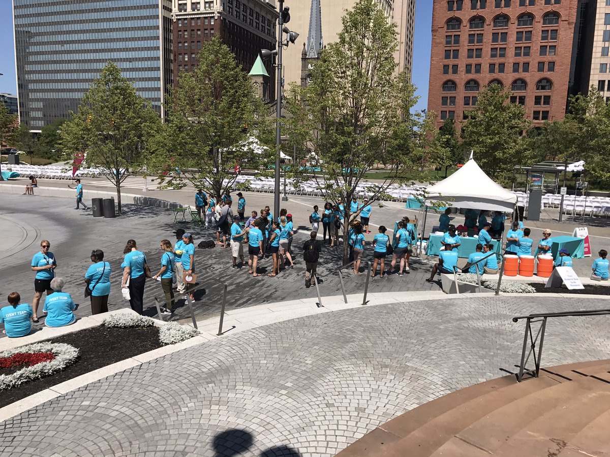 CleveFoundation's tweet photo. Thank you to our amazing staff &amp; #CommomGroundCLE volunteers! https://t.co/y1MYH4Kyey