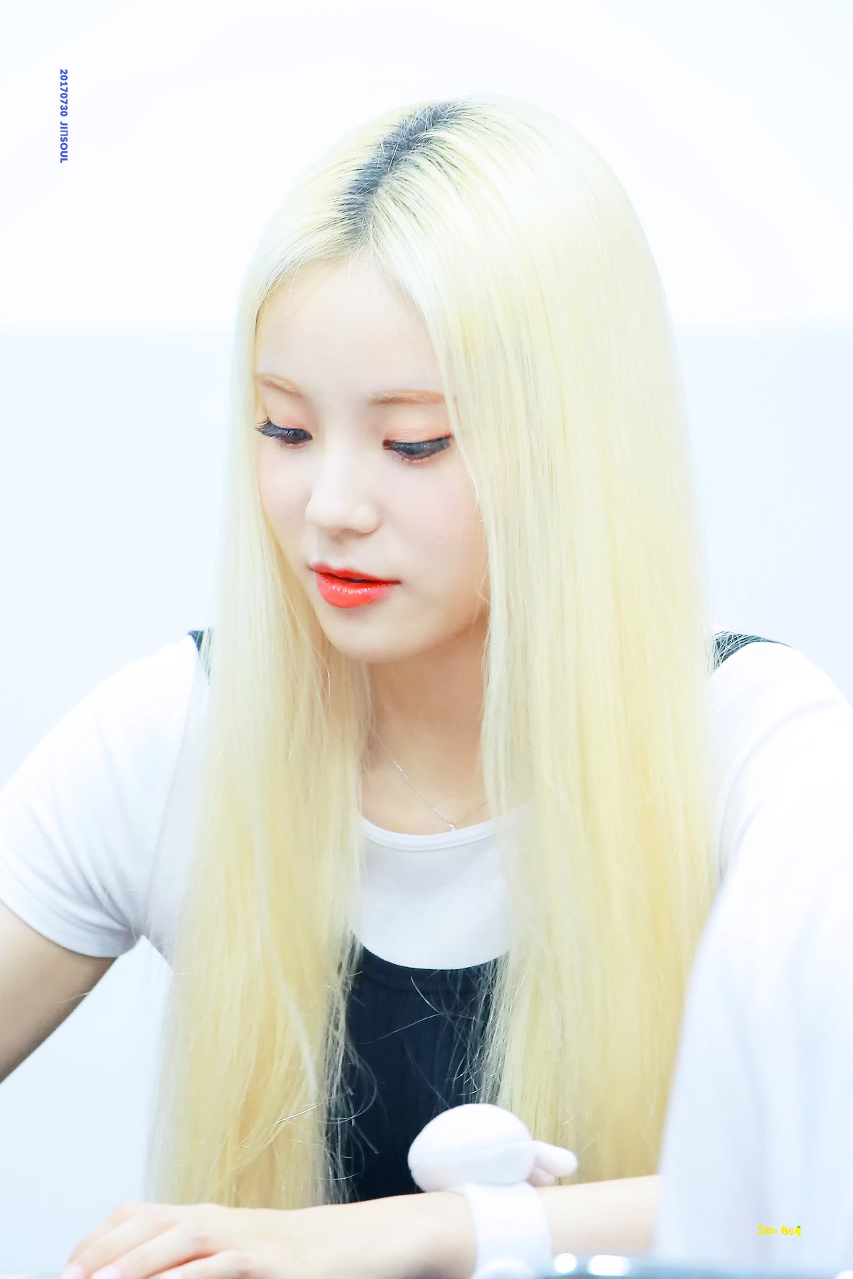 DF_vCg1U0AAqP_9.jpg:orig