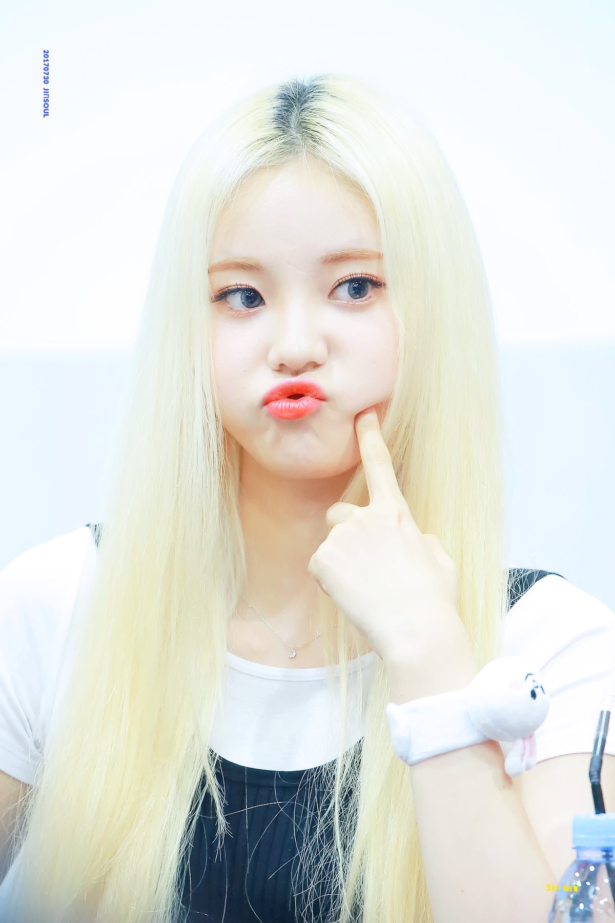 DF_vCg1U0AEQR4v.jpg:orig