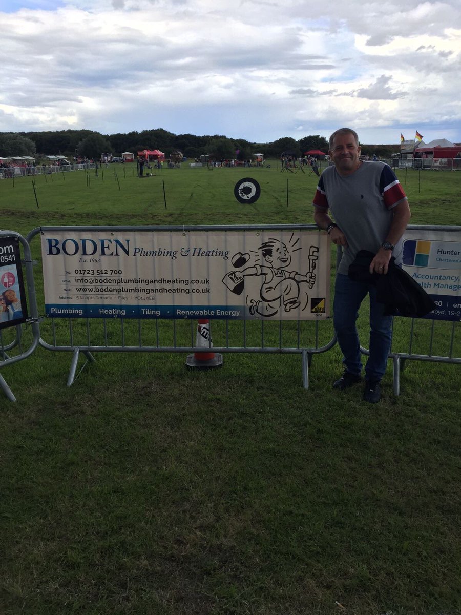 BodenPlumbing's tweet photo. #happy to #sponsor #filey return of the #dragon @OfficialFiley @SammyBoden @mattroberts83 @GRJoinery @wilsonxxtommy @pickardAlison https://t.co/AoCQ2QzV0t